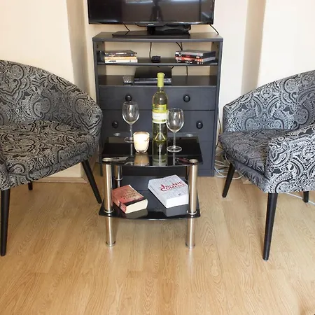 Apartment 2b Prague