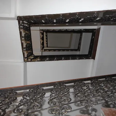 Apartment 2b Prague